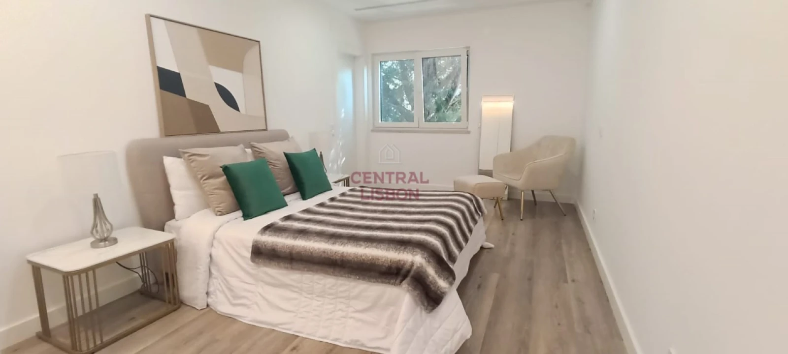 Apartamento T3 para Venda em Benfica Foto 2