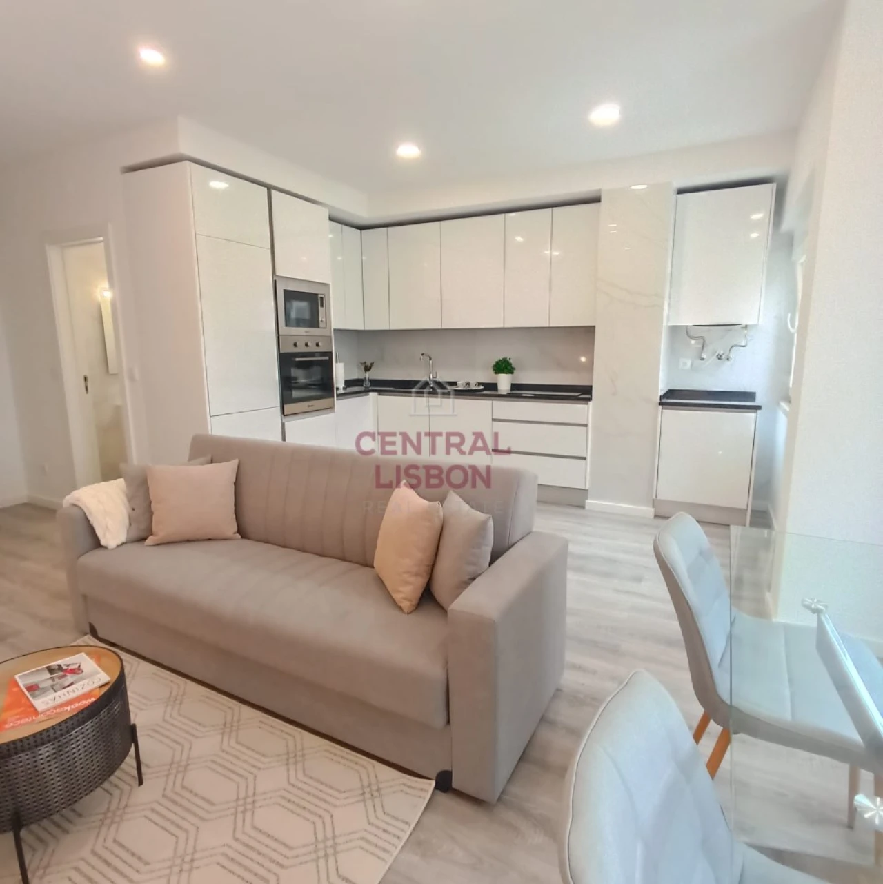 Apartamento T3 para Venda em Benfica Foto 4