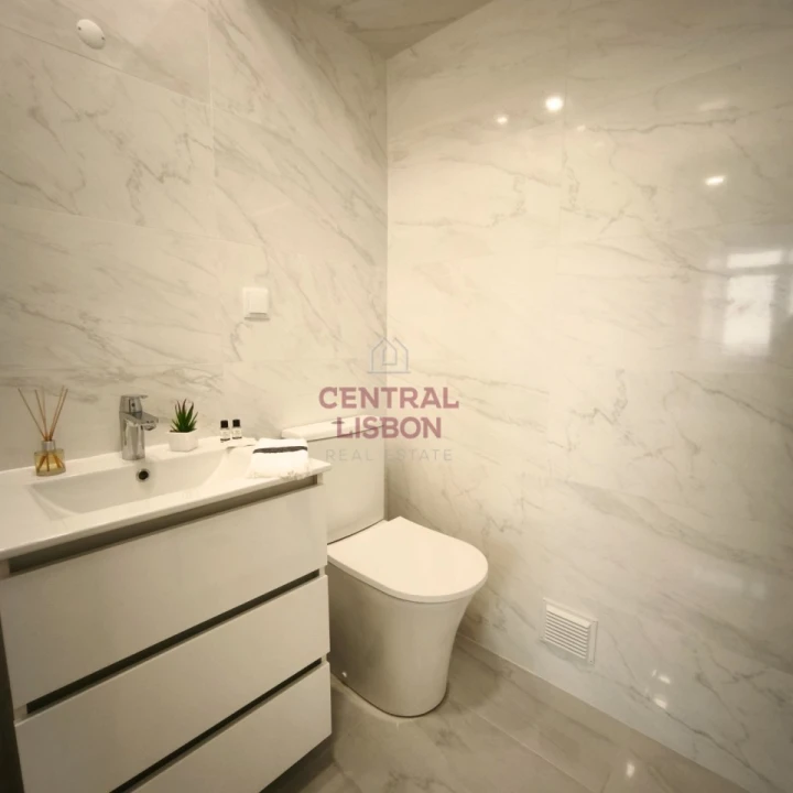 Apartamento T3 para Venda em Benfica Foto 21