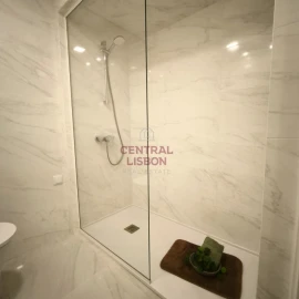 Apartamento T3 para Venda em Benfica