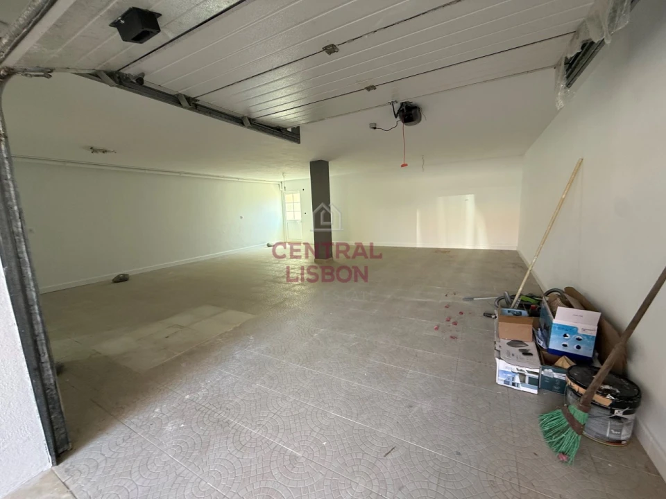Moradia T4 para Venda em Gambia-Pontes-Alto da Guerra Foto 40