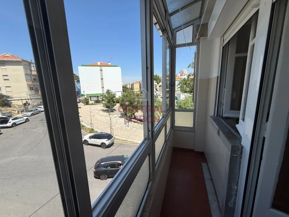Apartamento T4 para Venda em Rio de Mouro Foto 21