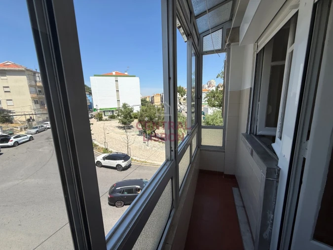Apartamento T4 para Venda em Rio de Mouro Foto 21