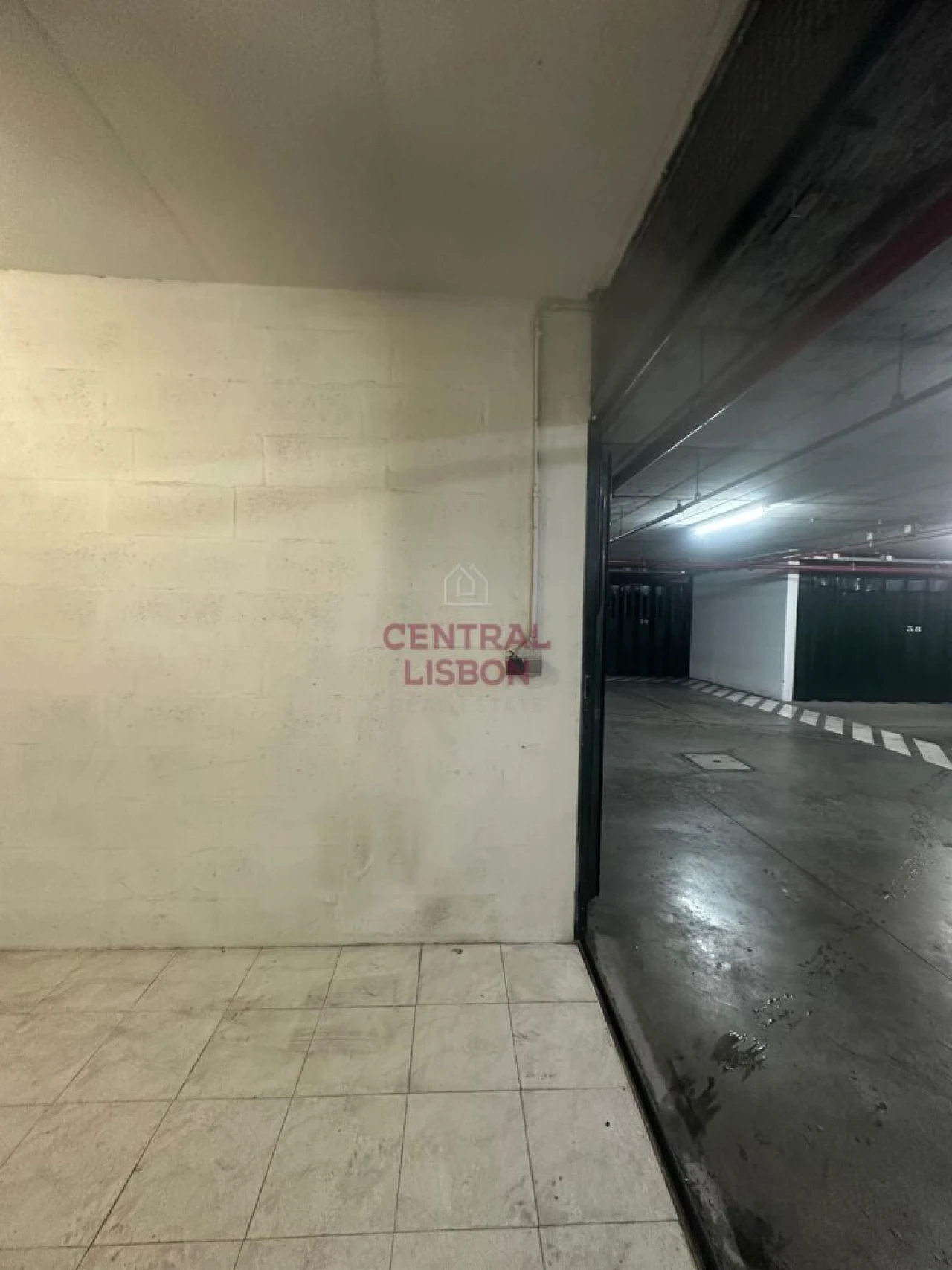 Garagem para Venda em Parque das Nações Foto 10