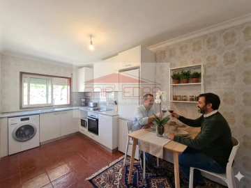 Apartamento T2 para Venda em Abragão