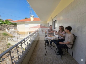 Apartamento T2 para Venda em Abragão