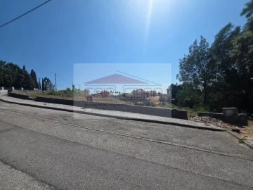 Terreno para Venda em Luso