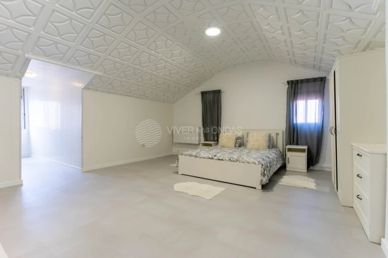 Apartamento T3 para Venda em Santo António Foto 28