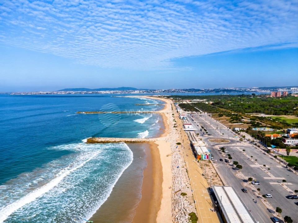Apartamento T2 para Venda em Costa da Caparica Foto 22
