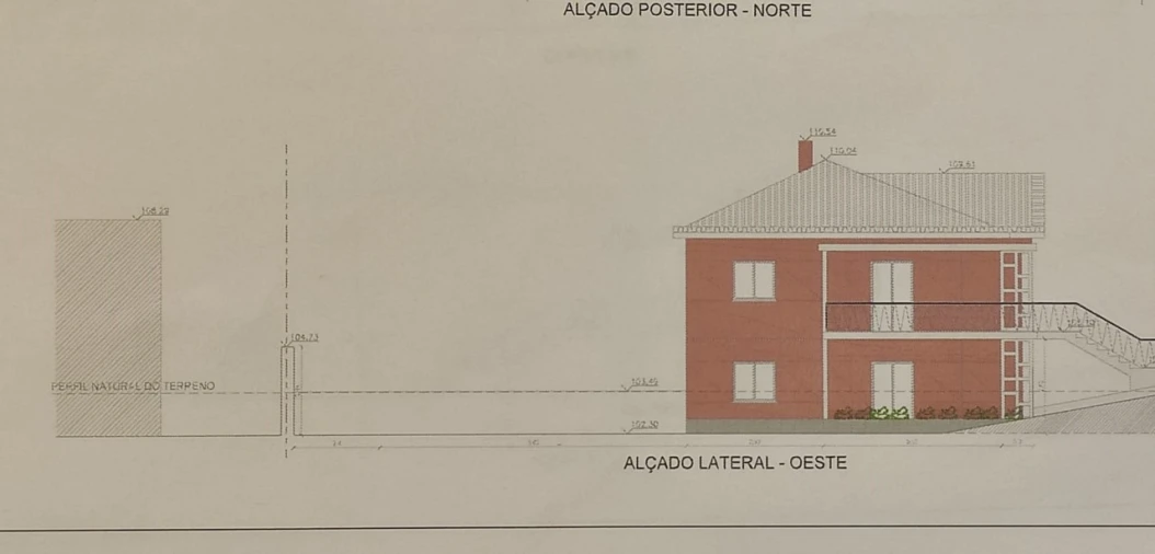 Moradia T6 para Venda em São Domingos de Rana Planta 11