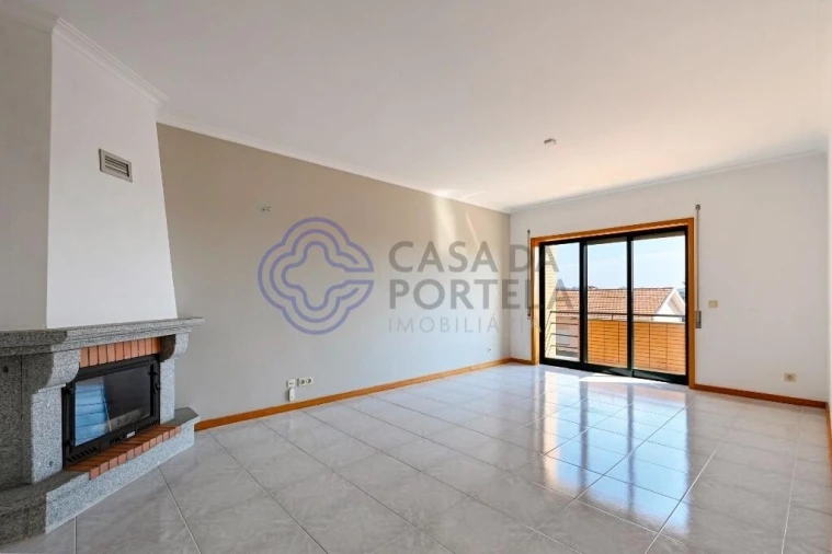 Apartamento T2 para Venda em São Felix da Marinha Foto 5