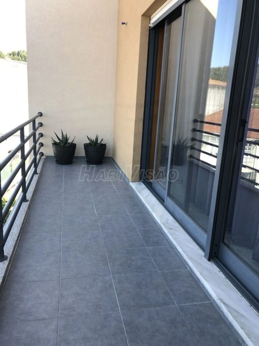 Apartamento T2 para Venda em Aguas Santas Foto 17