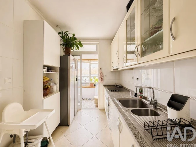 Apartamento T3 para Venda em Mafamude e Vilar do Paraíso Foto 5