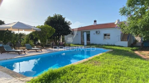 Quinta T3 para Venda em Silves