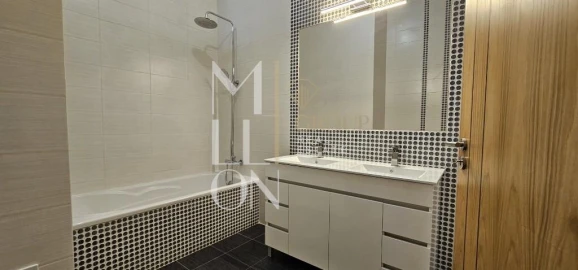 Moradia T3 para Venda em Guia