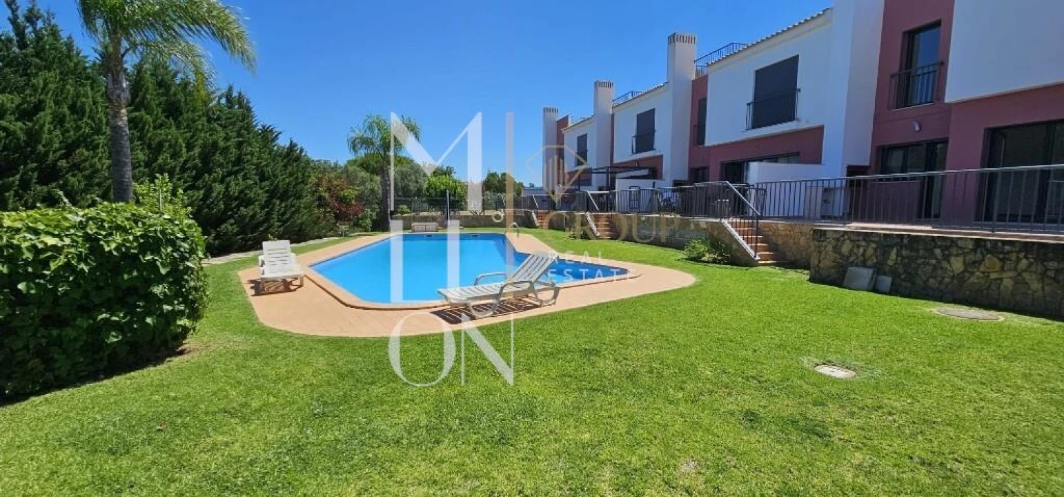 Moradia T3 para Venda em Guia Foto 1