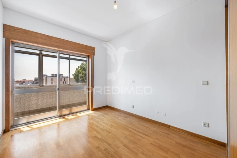 Apartamento T3 para Venda em Paranhos Foto 17