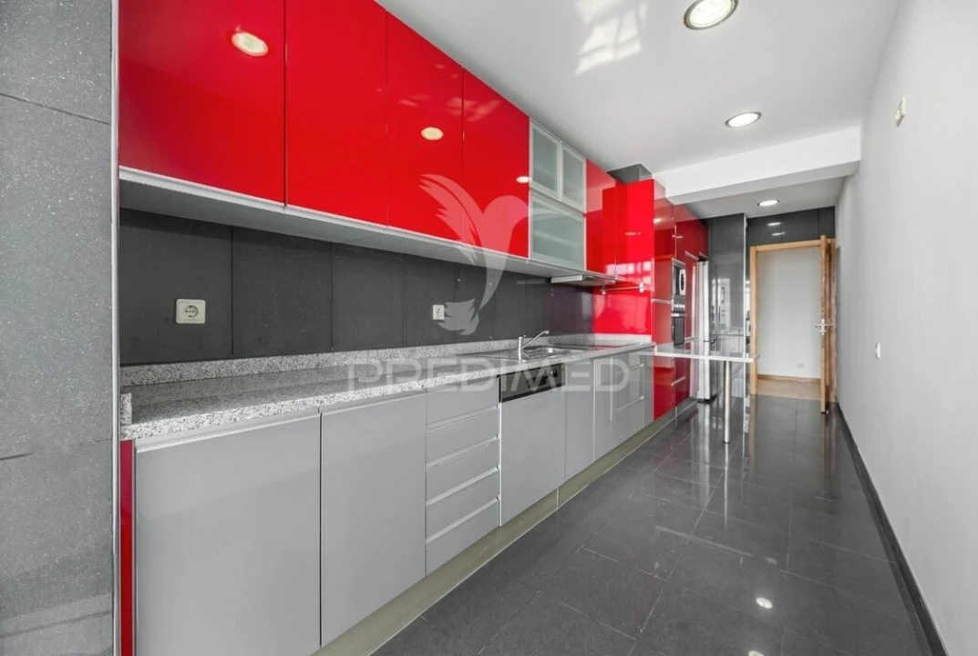 Apartamento T3 para Venda em Paranhos Foto 4