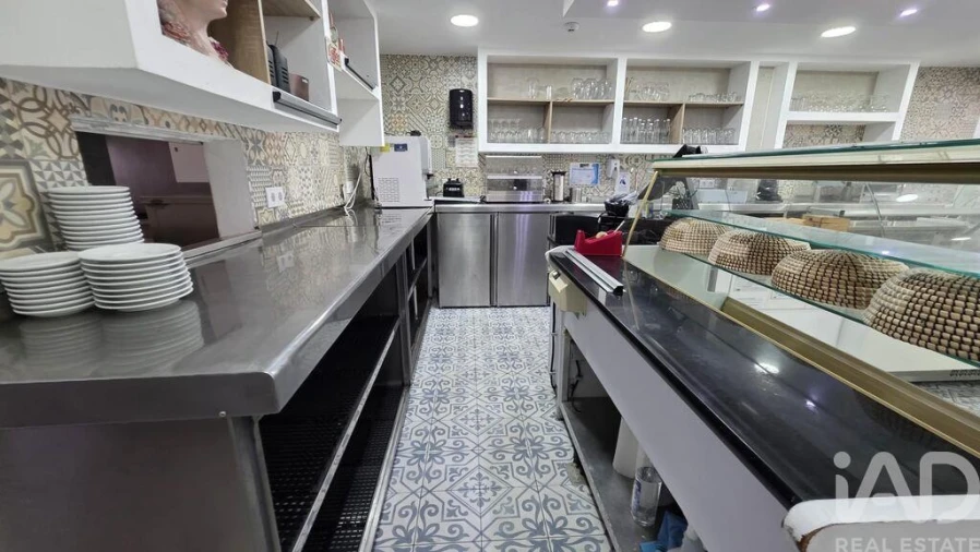 Negócio para Venda em Quarteira Foto 5