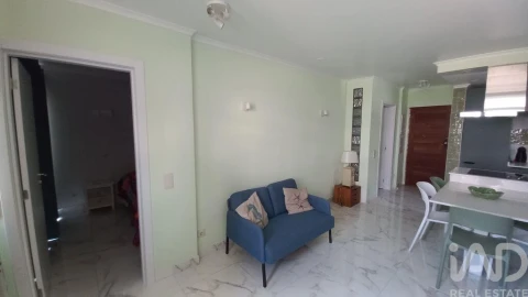 Apartamento T1 para Venda em Quarteira