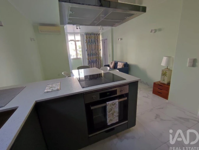 Apartamento T1 para Venda em Quarteira Foto 9