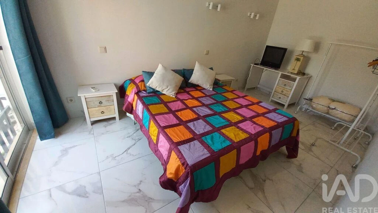 Apartamento T1 para Venda em Quarteira Foto 9