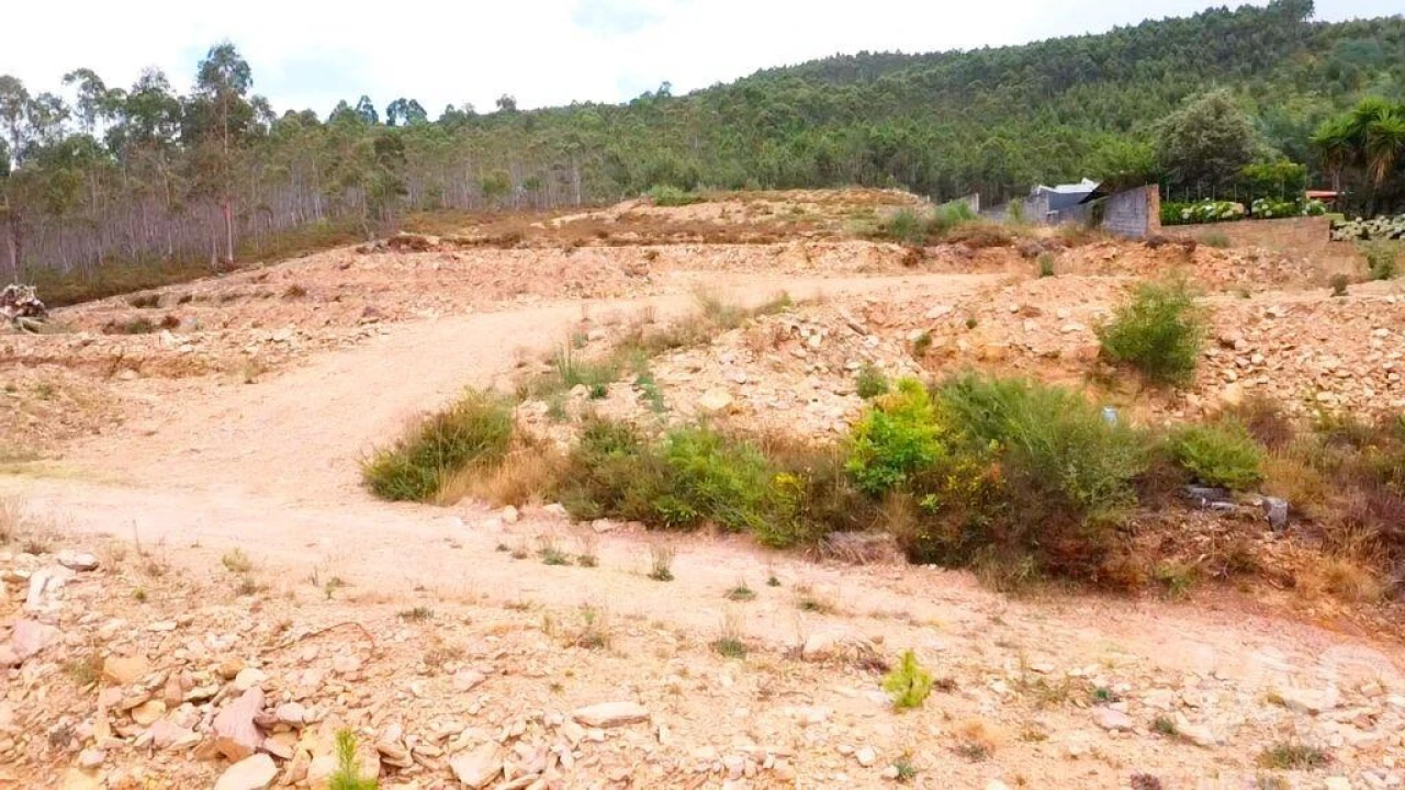 Terreno para Venda em Fragoso Foto 7