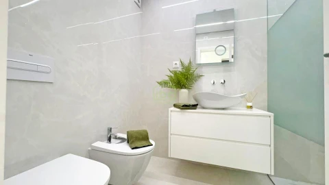 Apartamento T3 para Venda em Póvoa de Varzim, Beiriz e Argivai