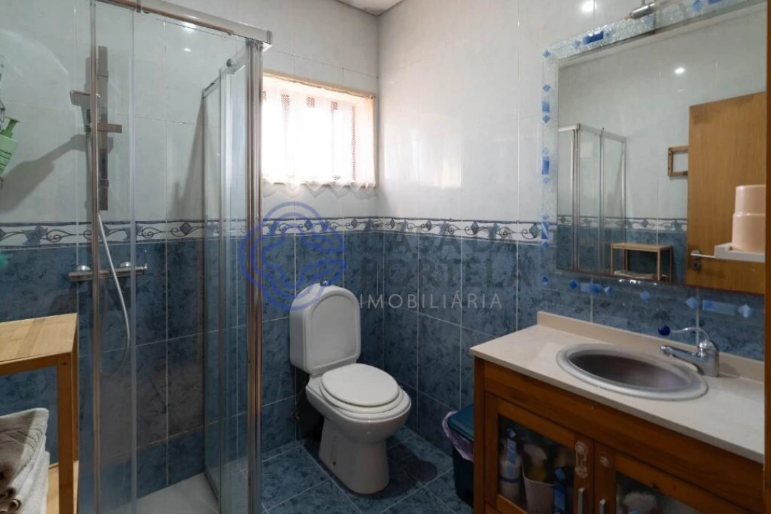 Apartamento T2 para Venda em Avintes Foto 13