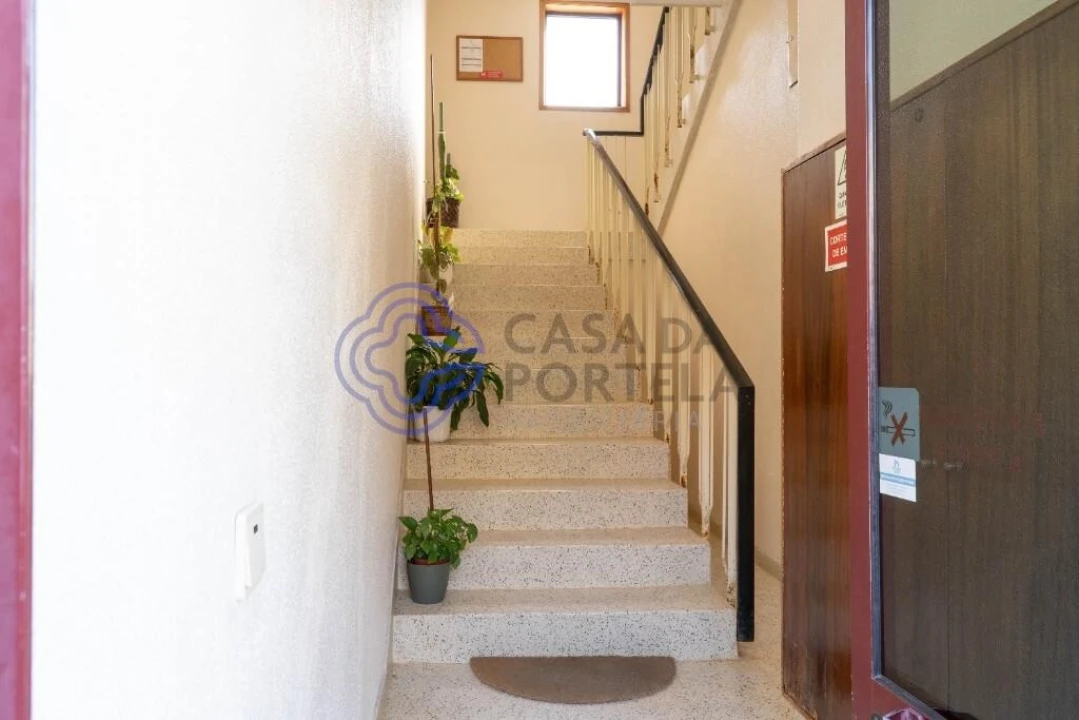 Apartamento T2 para Venda em Avintes Foto 18