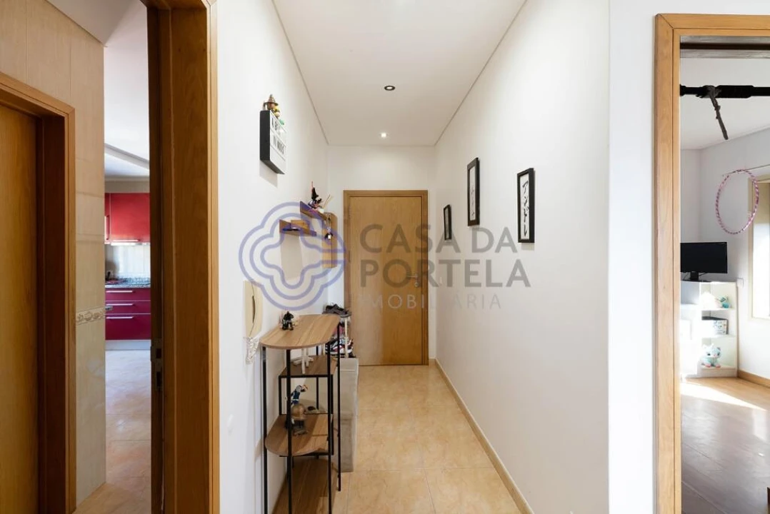 Apartamento T2 para Venda em Avintes Foto 16