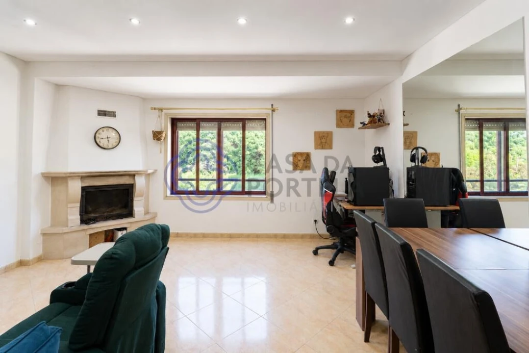 Apartamento T2 para Venda em Avintes Foto 1