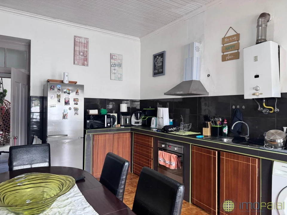 Negócio para Venda em Horta (Matriz) Foto 35
