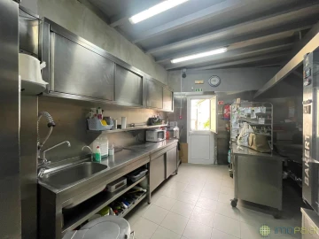 Negócio para Venda em Horta (Matriz)