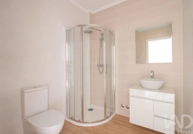 Apartamento T4 para Venda em Bombarral e Vale Covo