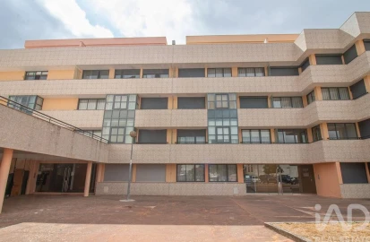 Apartamento T4 para Venda em Bombarral e Vale Covo