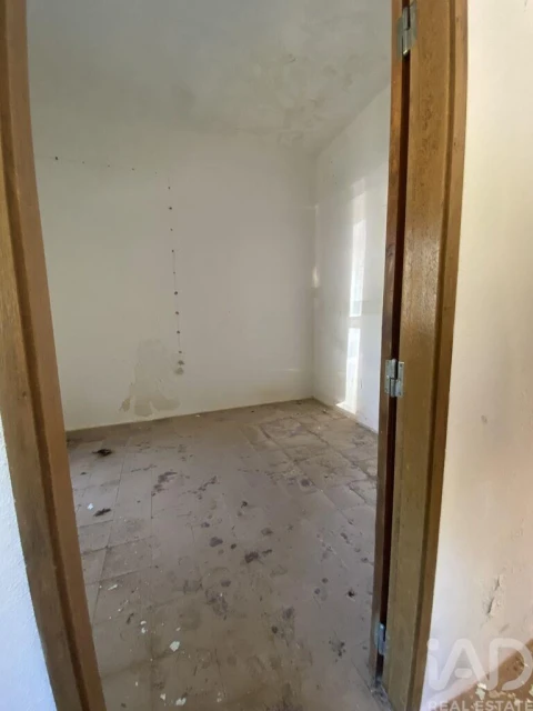 Moradia T2 para Venda em Loule (São Clemente)