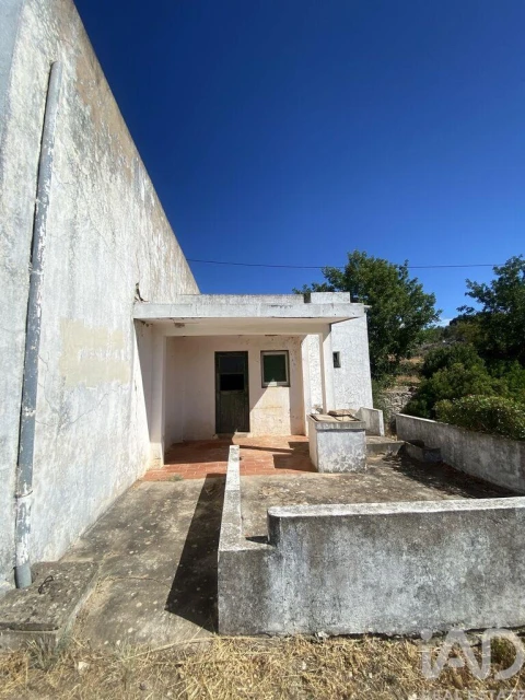 Moradia T2 para Venda em Loule (São Clemente)
