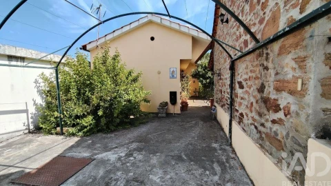 Moradia T2 para Venda em Graça