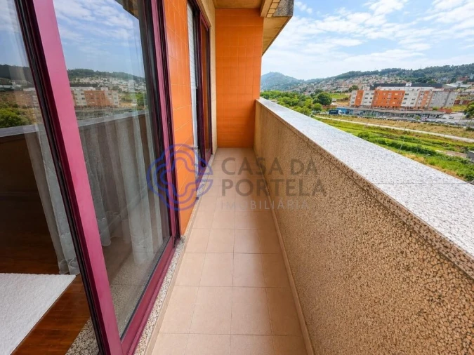 Apartamento T2 para Venda em Valongo Foto 13