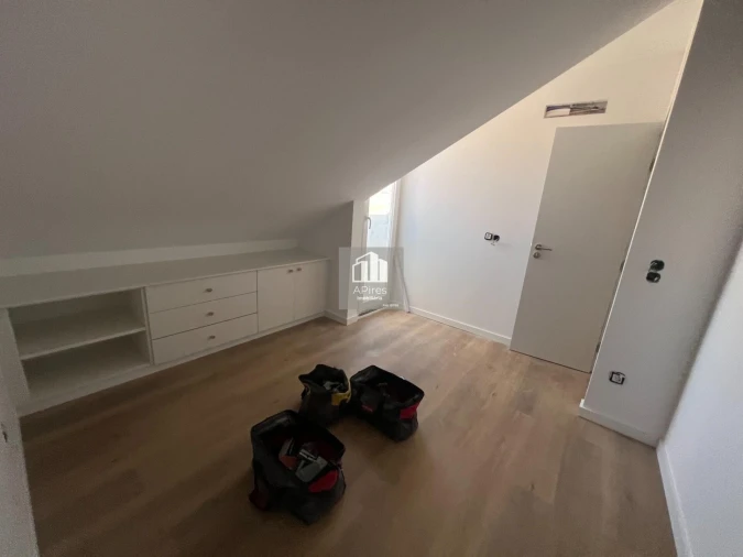 Prédio para Venda em Caparica e Trafaria Foto 23
