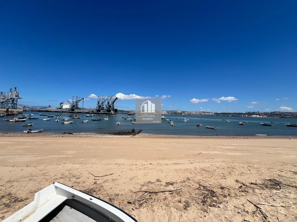 Prédio para Venda em Caparica e Trafaria Foto 35