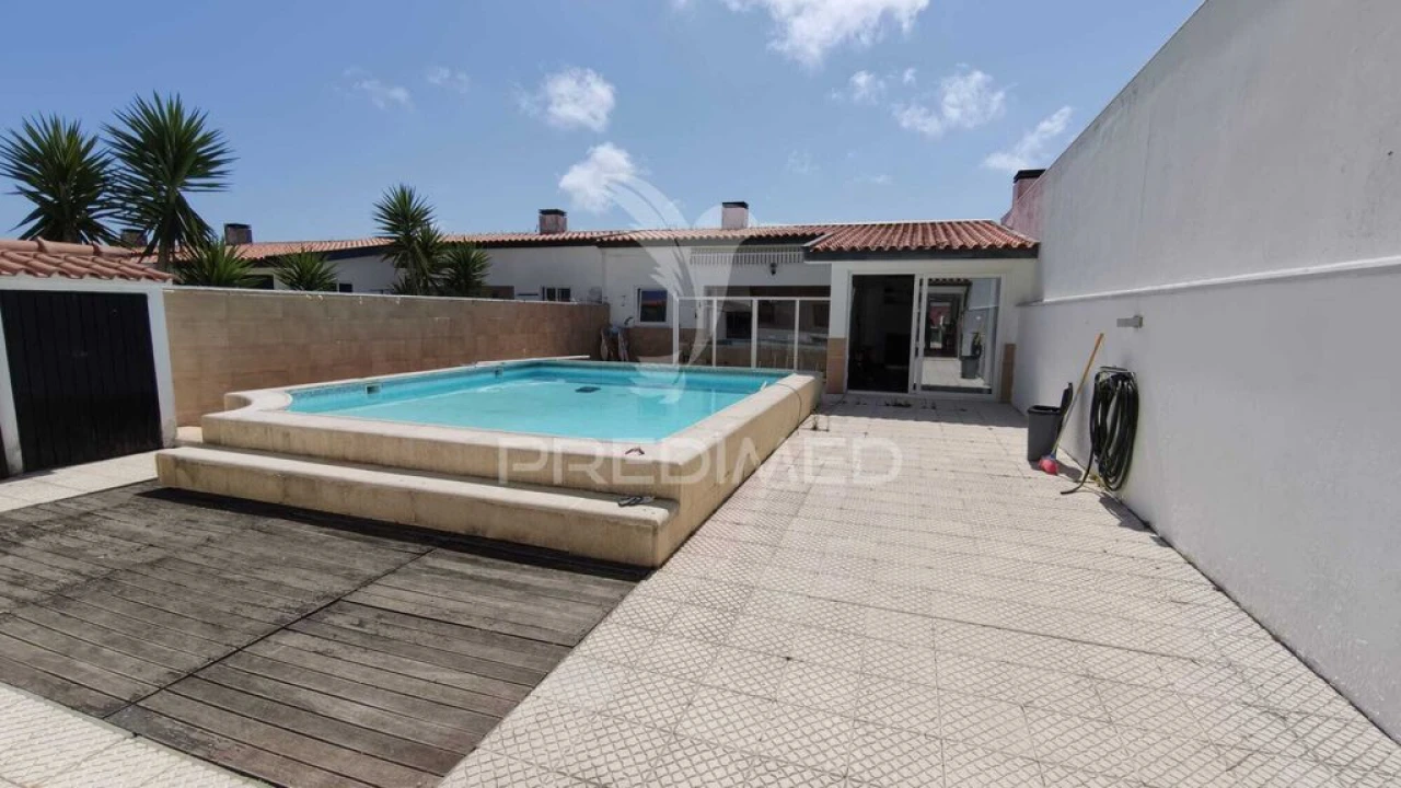 Moradia T4 para Venda em Gafanha da Nazaré Foto 1