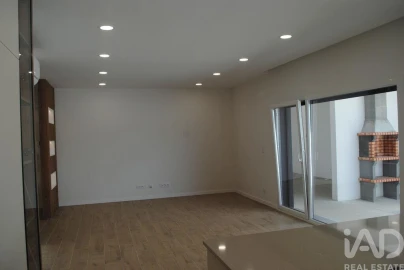 Moradia T4 para Venda em Quinta do Anjo