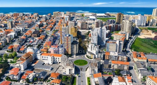 Apartamento T3 para Venda em Póvoa de Varzim, Beiriz e Argivai
