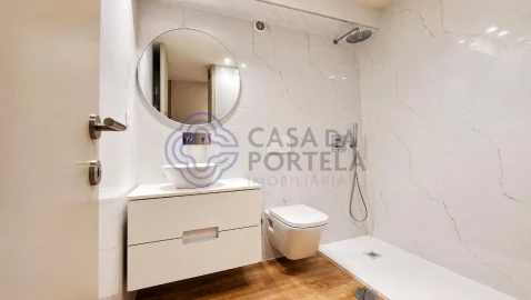 Apartamento T3 para Venda em Póvoa de Varzim, Beiriz e Argivai