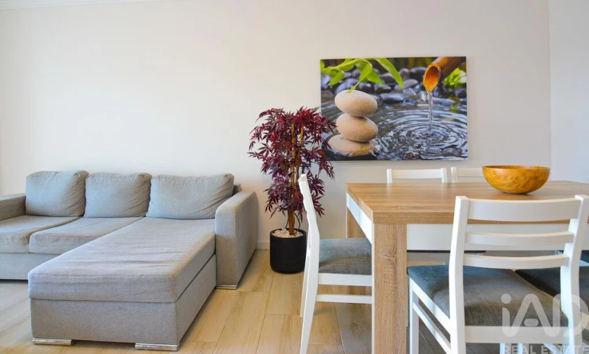 Apartamento T2 para Venda em Quarteira Foto 2