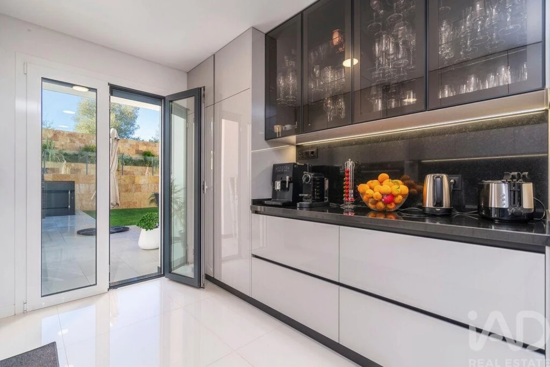 Moradia T4 para Venda em Conceição e Estoi Foto 17