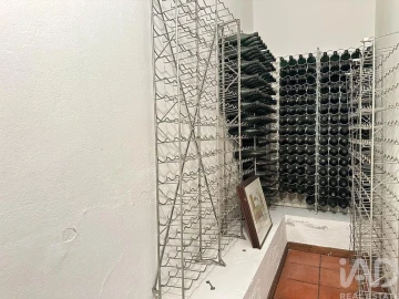 Moradia T6 para Venda em Ventosa e Cova