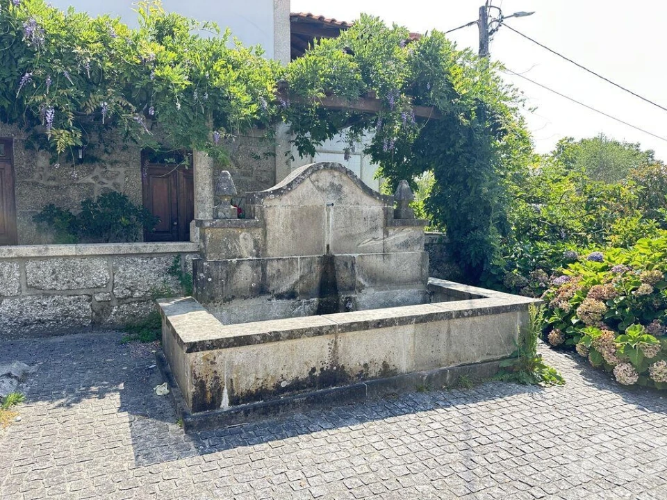Moradia T6 para Venda em Ventosa e Cova Foto 9